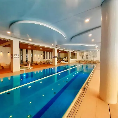 Finn - Ap 3pokojowy Polanki Aqua, Basen Silownia I Garaz W Cenie 아파트 코워브제크